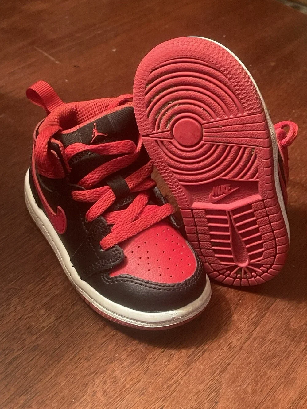 Nike Jordan 1 DQ8425-060 Mid Red Black Lace-Up Sneaker Shoes Kid's Youth US 5C